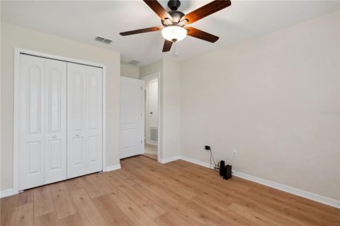 House in Hudson, Florida 4 bedrooms, 190.73 sq.m. № 1677786 - photo 20