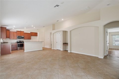 House in Hudson, Florida 4 bedrooms, 190.73 sq.m. № 1677786 - photo 17