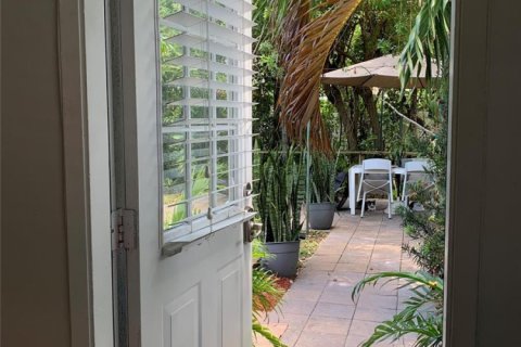 Apartment in Fort Lauderdale, Florida 2 bedrooms, 65.96 sq.m. № 2082942 - photo 21