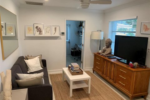 Apartment in Fort Lauderdale, Florida 2 bedrooms, 65.96 sq.m. № 2082942 - photo 6