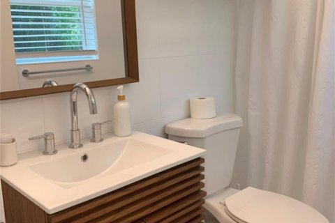 Apartment in Fort Lauderdale, Florida 2 bedrooms, 65.96 sq.m. № 2082942 - photo 17