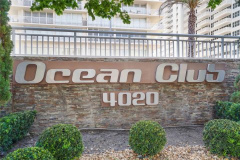 Condominio en venta en Fort Lauderdale, Florida, 2 dormitorios, 148.27 m2 № 1221657 - foto 1