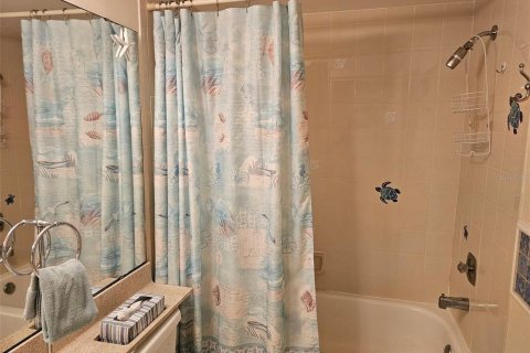 Condominio en alquiler en Bradenton, Florida, 2 dormitorios, 106 m2 № 231528 - foto 29