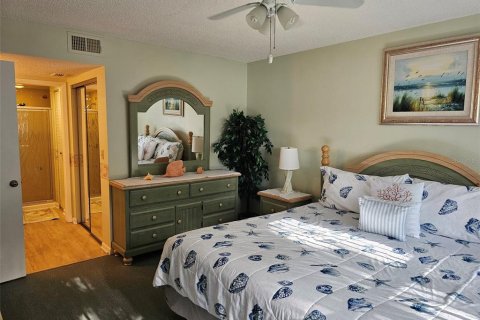 Condominio en alquiler en Bradenton, Florida, 2 dormitorios, 106 m2 № 231528 - foto 17
