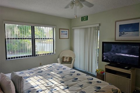 Condominio en alquiler en Bradenton, Florida, 2 dormitorios, 106 m2 № 231528 - foto 20