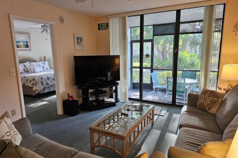 Condominio en alquiler en Bradenton, Florida, 2 dormitorios, 106 m2 № 231528 - foto 12