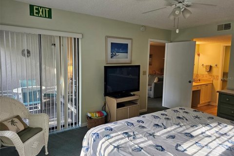 Condominio en alquiler en Bradenton, Florida, 2 dormitorios, 106 m2 № 231528 - foto 18