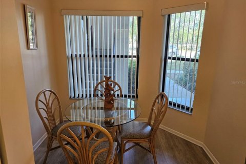 Condominio en alquiler en Bradenton, Florida, 2 dormitorios, 106 m2 № 231528 - foto 7