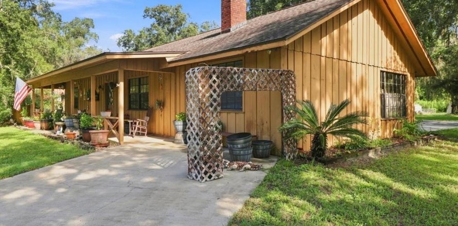 Villa ou maison à Hernando, Floride 3 chambres, 142.98 m2 № 2296640