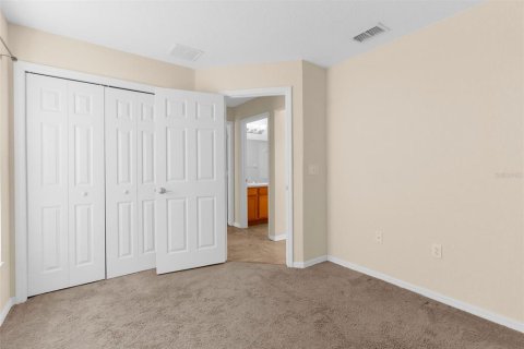 House in Zephyrhills, Florida 3 bedrooms, 127.09 sq.m. № 1913158 - photo 20