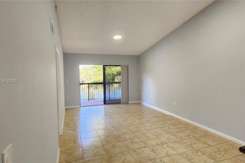 Купить кондоминиум в Санрайз, Флорида 2 спальни, 91.6м2, № 1973384 - фото 12