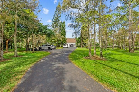 Villa ou maison à vendre à Lake Worth, Floride: 5 chambres, 334.08 m2 № 2275356 - photo 6