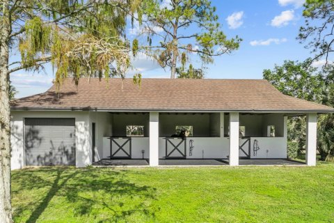 Villa ou maison à vendre à Lake Worth, Floride: 5 chambres, 334.08 m2 № 2275356 - photo 12