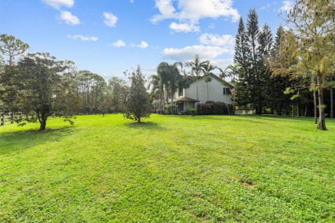 Villa ou maison à vendre à Lake Worth, Floride: 5 chambres, 334.08 m2 № 2275356 - photo 15