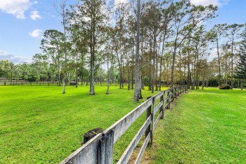 Villa ou maison à vendre à Lake Worth, Floride: 5 chambres, 334.08 m2 № 2275356 - photo 7