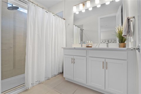 Townhouse in Oviedo, Florida 3 bedrooms, 174.38 sq.m. № 1841796 - photo 27