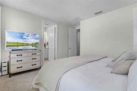 Townhouse in Oviedo, Florida 3 bedrooms, 174.38 sq.m. № 1841796 - photo 26