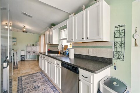 Villa ou maison à vendre à Hernando Beach, Floride: 3 chambres, 114.46 m2 № 1777160 - photo 17