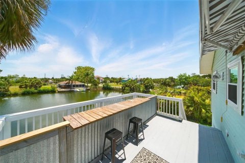 Villa ou maison à vendre à Hernando Beach, Floride: 3 chambres, 114.46 m2 № 1777160 - photo 26
