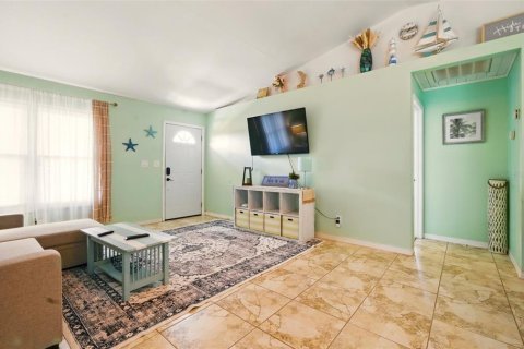 Villa ou maison à vendre à Hernando Beach, Floride: 3 chambres, 114.46 m2 № 1777160 - photo 9
