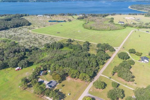 Terreno en venta en Umatilla, Florida № 1898449 - foto 8