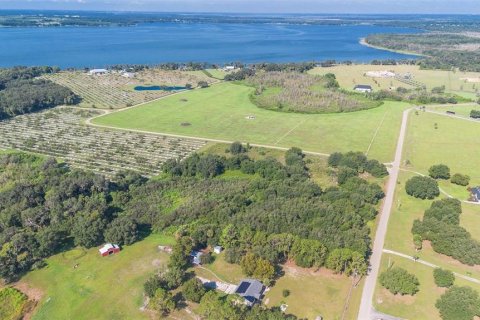 Terreno en venta en Umatilla, Florida № 1898449 - foto 9