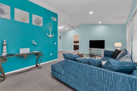 House in Rotonda, Florida 2 bedrooms, 163.42 sq.m. № 2157702 - photo 13