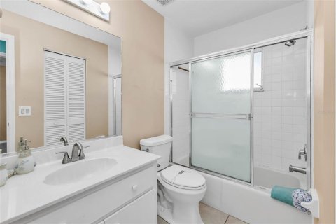 House in Rotonda, Florida 2 bedrooms, 163.42 sq.m. № 2157702 - photo 25