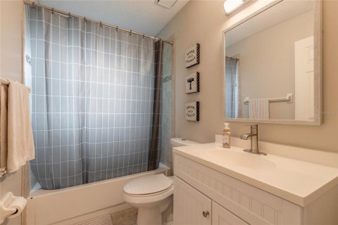 House in Port Orange, Florida 4 bedrooms, 217.48 sq.m. № 1812839 - photo 28
