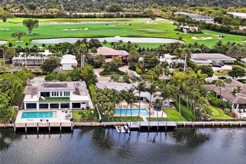 House in Hollywood, Florida 6 bedrooms, 504.55 sq.m. № 1756809 - photo 6