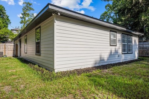 House in Gainesville, Florida 4 bedrooms, 121.52 sq.m. № 1690339 - photo 26