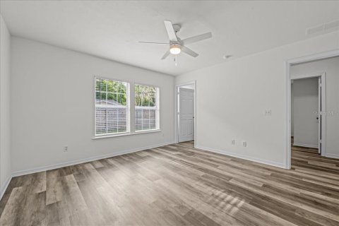 House in Gainesville, Florida 4 bedrooms, 121.52 sq.m. № 1690339 - photo 18