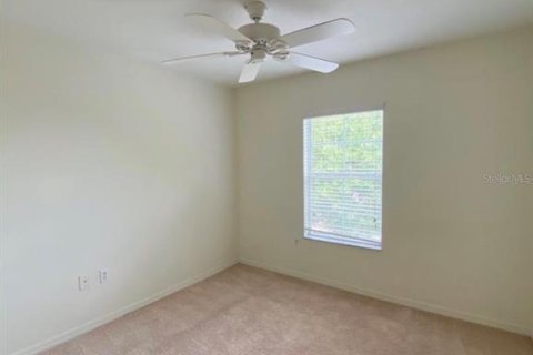 Touwnhouse à vendre à Kissimmee, Floride: 4 chambres, 173.91 m2 № 2352278 - photo 10