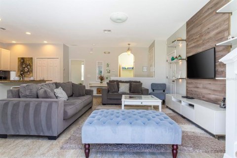 Adosado en venta en Kissimmee, Florida, 4 dormitorios, 177.16 m2 № 1416975 - foto 9