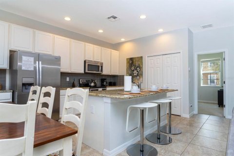 Adosado en venta en Kissimmee, Florida, 4 dormitorios, 177.16 m2 № 1416975 - foto 13