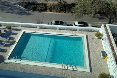 Condominio en venta en Sarasota, Florida, 1 dormitorio, 76.18 m2 № 2098545 - foto 4