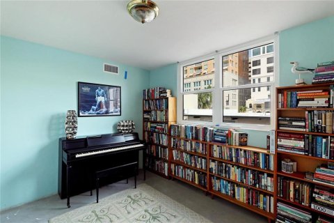 Condominio en venta en Sarasota, Florida, 1 dormitorio, 76.18 m2 № 2098545 - foto 16