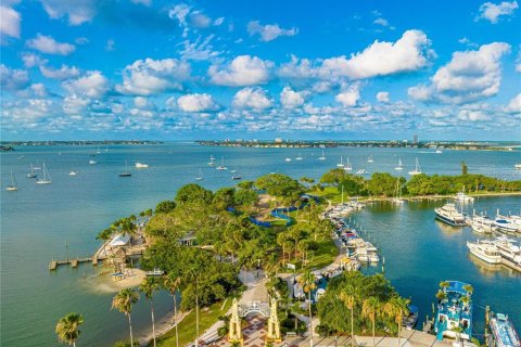 Condominio en venta en Sarasota, Florida, 1 dormitorio, 76.18 m2 № 2098545 - foto 23