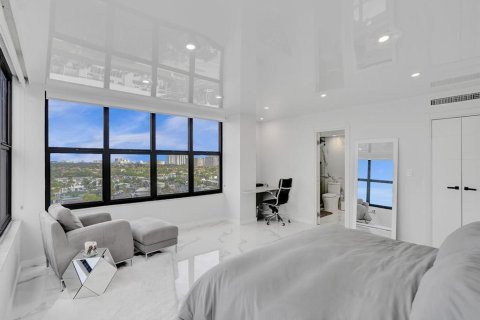 Copropriété à louer à Hallandale Beach, Floride: 2 chambres, 146.79 m2 № 2288679 - photo 27