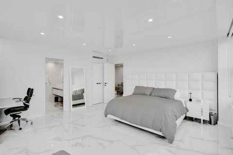 Copropriété à louer à Hallandale Beach, Floride: 2 chambres, 146.79 m2 № 2288679 - photo 29