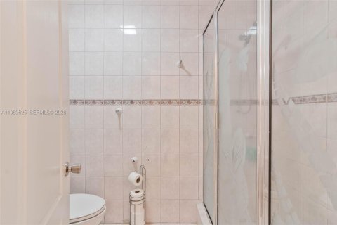 Touwnhouse à vendre à Hialeah, Floride: 2 chambres, 134.89 m2 № 2026628 - photo 23