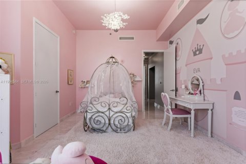 Condominio en venta en Sunny Isles Beach, Florida, 3 dormitorios, 237.64 m2 № 2056394 - foto 30
