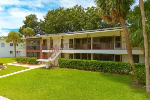 Condominio en venta en Clearwater, Florida, 2 dormitorios, 80.82 m2 № 1880595 - foto 2