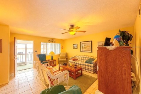 Condominio en venta en Clearwater, Florida, 2 dormitorios, 80.82 m2 № 1880595 - foto 6