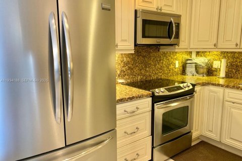 Copropriété à vendre à Hallandale Beach, Floride: 1 chambre, 80.82 m2 № 1992445 - photo 5