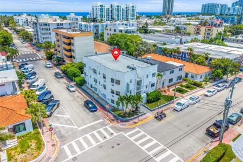 Immobilier commercial à Miami Beach, Floride № 2170472
