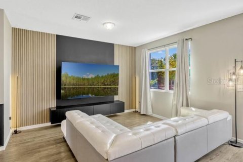 Townhouse in Davenport, Florida 3 bedrooms, 137.5 sq.m. № 2218188 - photo 5