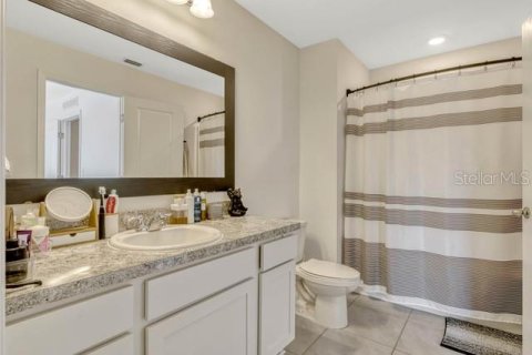 Townhouse in Davenport, Florida 3 bedrooms, 137.5 sq.m. № 2218188 - photo 11