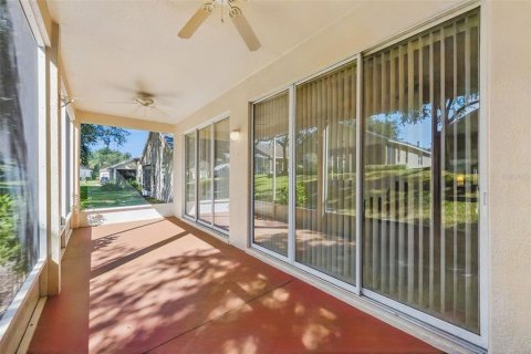 House in Clermont, Florida 2 bedrooms, 143.53 sq.m. № 2426991 - photo 19