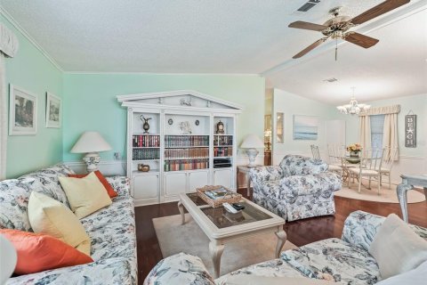Casa en alquiler en Lady Lake, Florida, 2 dormitorios, 96.62 m2 № 1832621 - foto 10